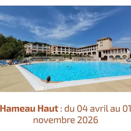 Bord De Et Piscine *